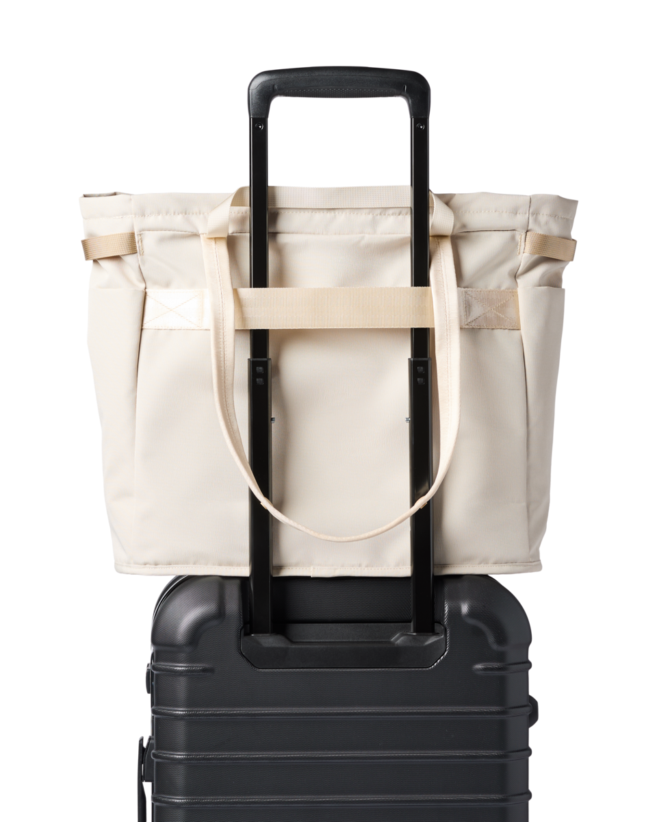 Mente 22L Tote - Cream - US 8441