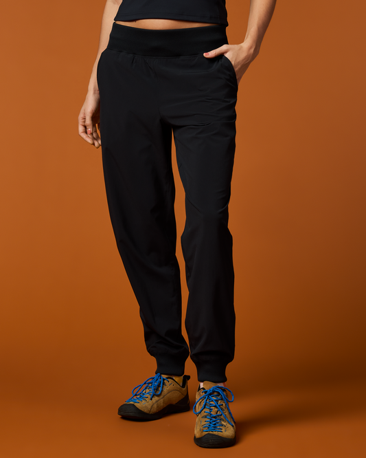 Cambio Jogger - Women's - Black - US 6069